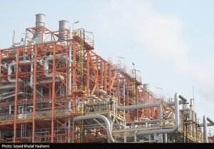 قیمت خوراک پتروشیمی‌ها و سوخت صنایع بورسی منتشر شد