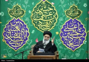 ملت ایران با تکیه بر رهبری ولایت فقیه توان عبور از چالش‌ها را دارد