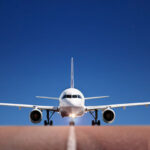 نرخ بلیت هواپیما برای نوزادان وکودکان چگونه است؟