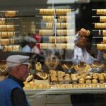 نقره آرام گرفت؛ بورس قرمز شد؛ سکه ریخت/ وضعیت بازار سرمایه روز دوشنبه ۲۷ بهمن ۱۴۰۴