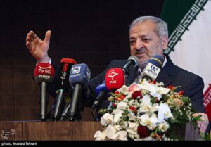 وزیر آموزش و پرورش: تنوع مدارس کاهش می‌یابد