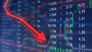 چرا شاخص کل همچنان نزولی است؟ / کاهش نقدشوندگی بورس به تبع افت ارزش معاملات