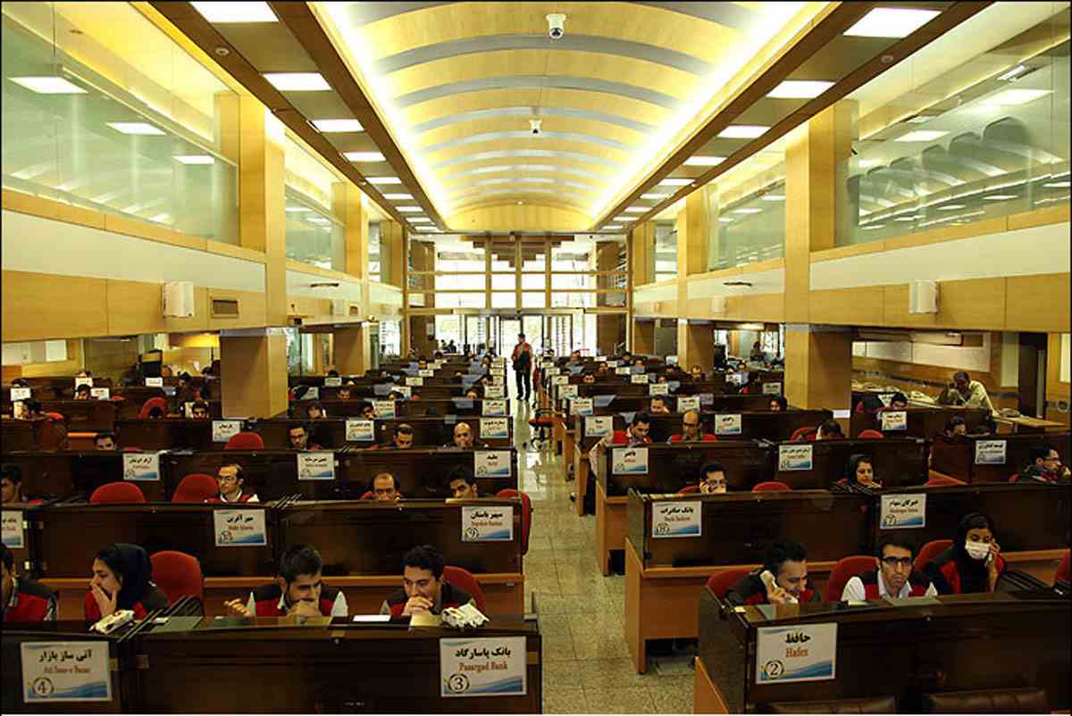 ۲۳۴ هزار و ۸۸۸ تن انواع کالا در تالارهای بورس کالای ایران معامله شد