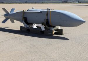 انهدام موشک کروز jassm در استان مرکزی + تصویر