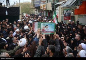 تشییع باشکوه پیکر شهید خطیب و خانواده شهیدش در قم+ تصاویر