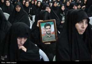 تشییع پیکر شهدای جنگ رمضان در اصفهان