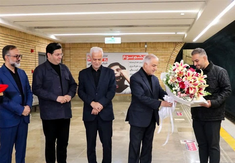 تقدیر از قهرمان مترو اصفهان/مردی که در لحظه انفجار،پله عبور مردم شد