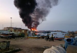 حمله آمریکایی ـ‌ صهیونی به چند اسکله‌های صیادی و مسافری بوشهر