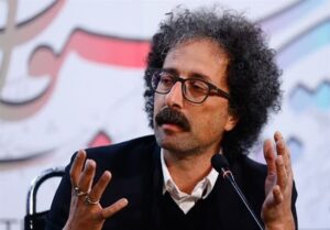 خواجه‌پاشا: بی‌شرف کسی است که در کنار دشمن ایران قرار می‌گیرد