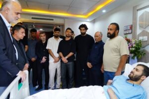 اعضای تیم ملی فوتبال با «جانباز بزرگ ایران» دیدار کردند