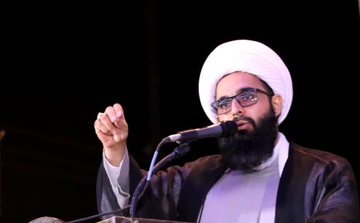 امام جمعه سیریک: ملت ایران در حال نگارش تاریخ جدیدی برای جهان است