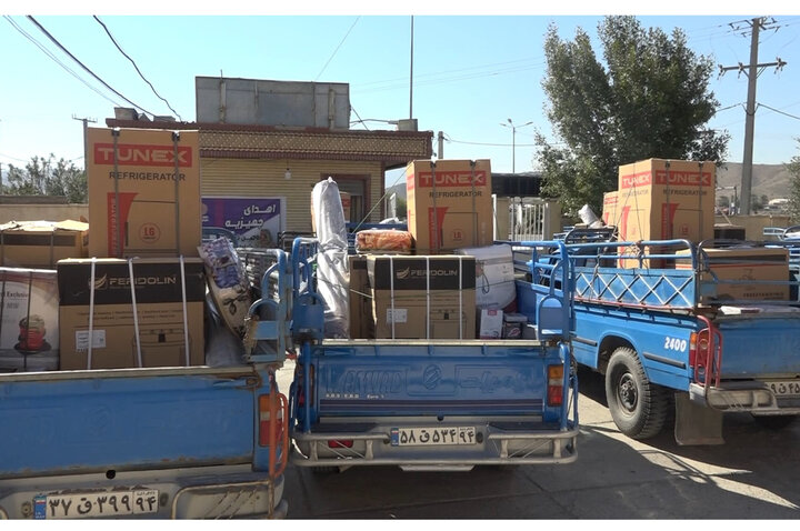 اهدای جهیزیه به مددجویان بهزیستی سنقروکلیایی