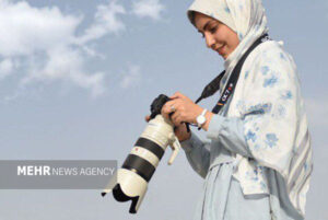 ایستادن در آتش؛ روایت عکاس شجاعی که ماند تاانفجارهای پل B۱را روایت کند