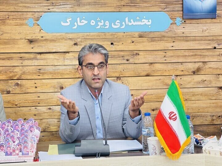 بخشدار ویژه خارگ: پرداخت حقوق کارگران در اولویت شرکت‌های پیمانکار باشد