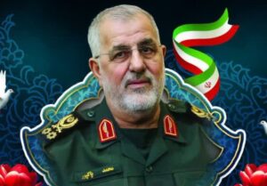 بزرگداشت فرمانده شهید سپاه‌/ دهسد خنداب مملو از جمعیت شد