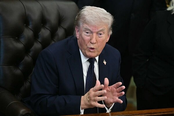 بلومبرگ: پست‌های ترامپ به مذاکرات با ایران آسیب زده است