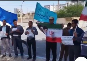 تشکیل زنجیره انسانی در تأسیسات برق بوشهر