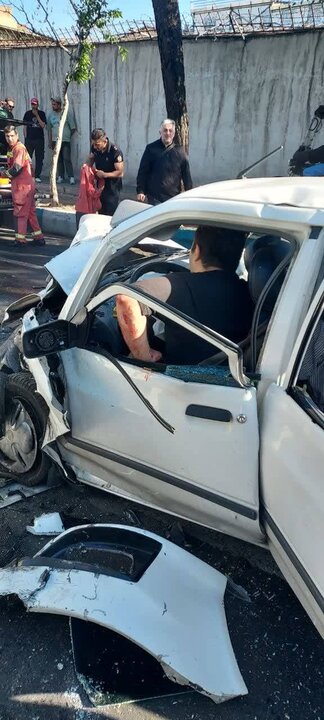 تصادف شدید رانندگی در خیابان امام خمینی؛ ۶ مصدوم بر جای گذاشت