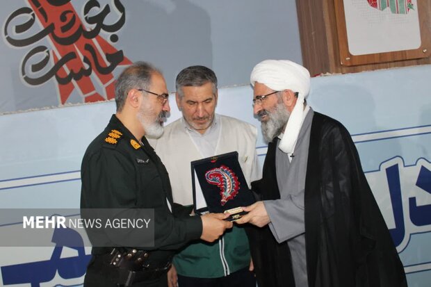 توزیع ۲۵۰ هزار اطعام و اعزام رایگان ۸۰۰ زائر اولی توسط خادمیاران رضوی