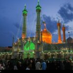 حال و هوای حرم حضرت معصومه(س) در شب میلاد امام رضا(ع)+ عکس