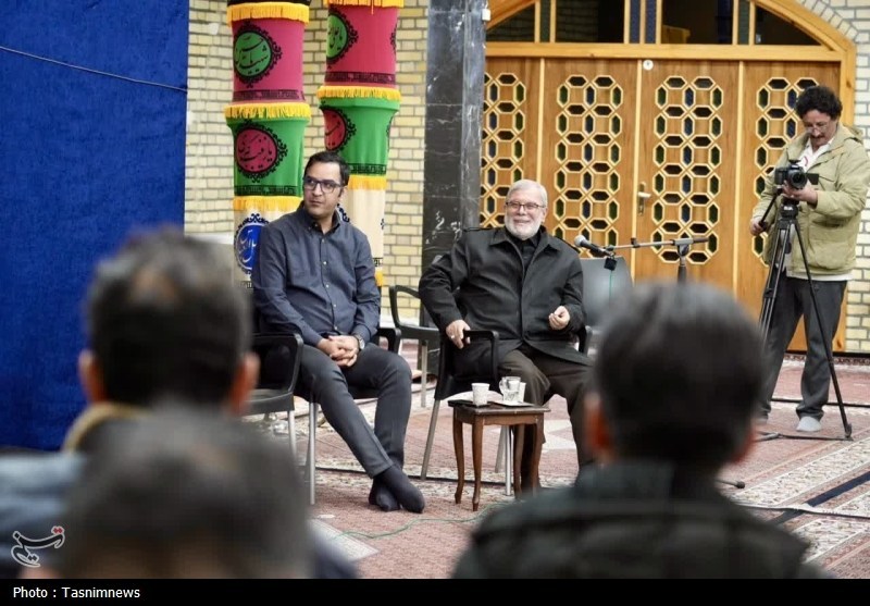 «حرم دلدار»؛ طنین حماسه و شعر در حسینیه اعظم زنجان «حرم دلدار»؛ طنین حماسه و شعر در حسینیه اعظم زنجان