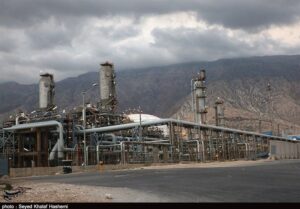 حمله آمریکایی صهیونی به 6 پتروشیمی‌‌ خوزستان؛ 5 مجروح تاکنون