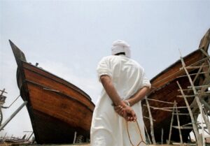 حمله دشمن به اسکله‌های جاسک و شیبکوه