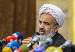 خدمات سپاه برای نظام و مردم چند بعدی است