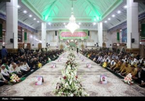 خطبه‌خوانی و آغاز دهه کرامت از حرم حضرت معصومه(س)+ عکس