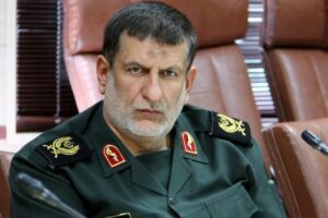 درس مقاومت ایرانیان به جهان؛ دست نیروهای مسلح روی ماشه است