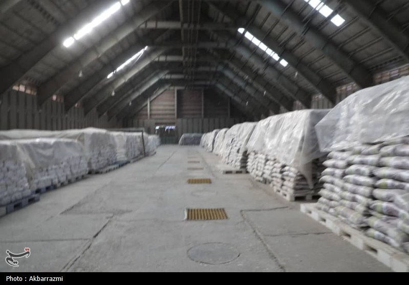 ذخایر کالاهای اساسی برای 6 ماه آینده تضمین شده است