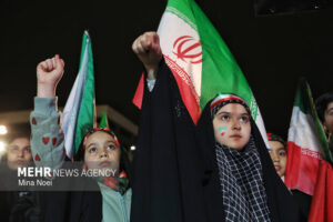 رزمایش دختران جان‌فدای ایران در کاشان