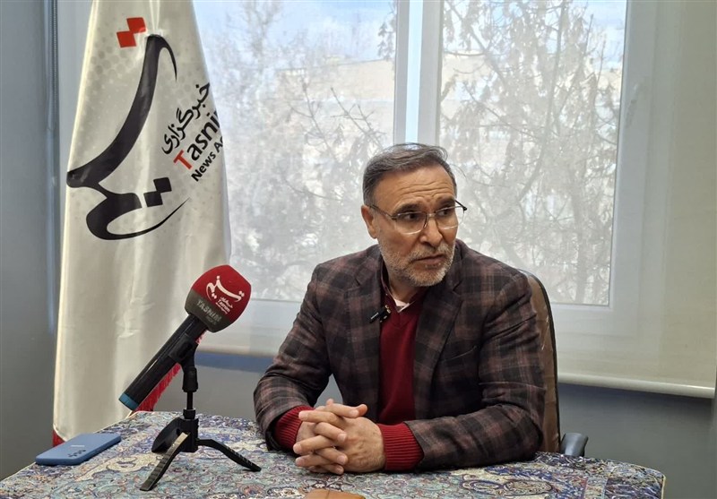 رسانه‌ها در اخبارشان تیم "مطالبه گر حقوق ایران اسلامی" بگویند