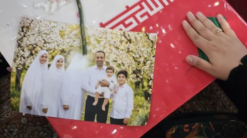 شیراز در سوگ یک خانواده شهید 5 نفره/ وداعی که شهر را به گریه نشاند اخبار شیراز , اخبار استان فارس ,