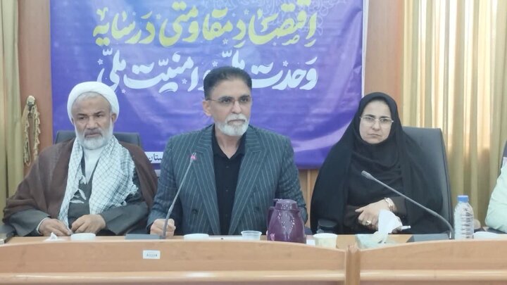 فرماندار دشتستان: دشمن به دنبال اختلافات داخلی است