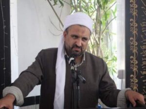 ماموستا مرادی: تقویت فرهنگ دینی راهکار مقابله با آسیب‌ مدگرایی است