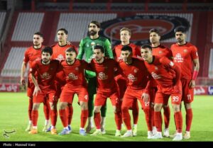 مدعیان درباره سرنوشت لیگ تصمیم بگیرند، نه میانه‌نشین‌ها