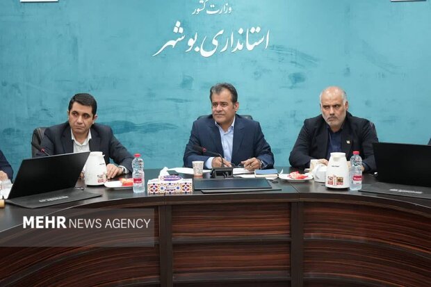معاون استاندار بوشهر: اشتغال نیروهای بومی در حوزه آبزی پروری تقویت شود