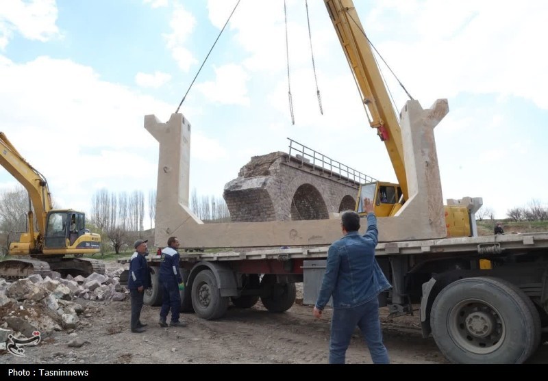 مهندسان ایرانی در میدان مقاومت ستون‌های پل امین‌آباد را برپا کردند