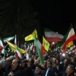 میدان‌داری مردم خمین در شب پنجاه و چهارم قرار عاشقی