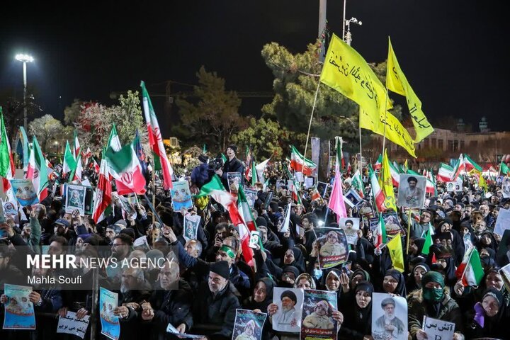 میدان‌داری مردم دیار آفتاب در پنجاه و سومین شب حماسه