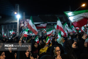 میدان‌داری مردم گرگان در شب‌های همبستگی