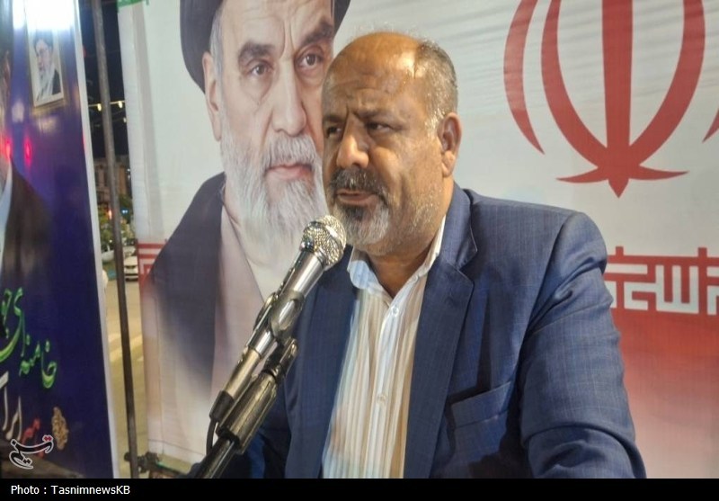 وحدت ملت ایران دشمنان را به زانو درآورد