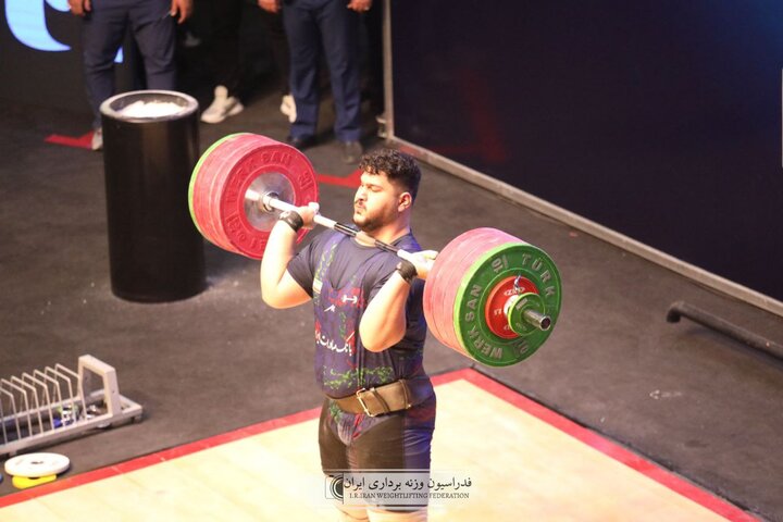 وزنه‌برداران ایران در انتظار ویزا/شاگردان مرادی به مصر می‌روند؟