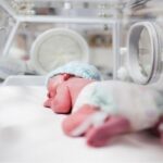 پرستار ناجی: وظیفه ام را انجام دادم و سه امانتی را به مادرانشان رساندم