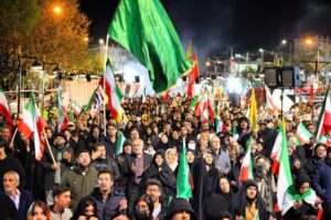 پنجاه و هشتمین شب حماسه مردم خمین در بیعت با رهبر معظم انقلاب