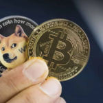 پول ترامپ به گِل نشست /سقوط آزاد رمزارز محبوب!