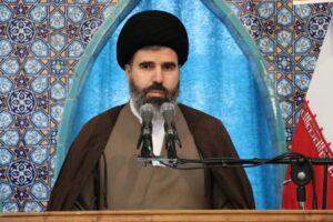 پیام شب گذشته مسئولان نشان داد همه ایرانی و انقلابی هستیم