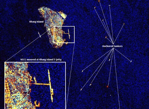 گزارش بلومبرگ از ادامه بارگیری نفتکش‌های ایران