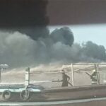 آتش‌سوزی در اسکله بندر دیر؛ 4 لنج تجاری طعمه حریق شدند